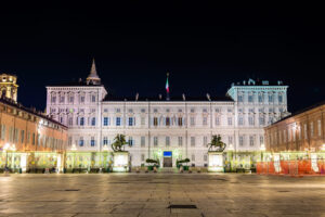 Royal,Palace,Of,Turin,At,Night,-,Italy